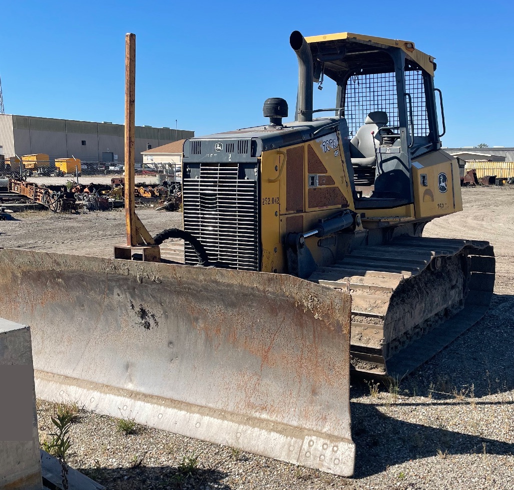 2013 DEERE 700K LGP - Image 3